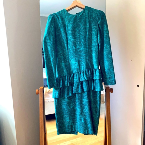 Vintage Dress - Picture 2 of 13